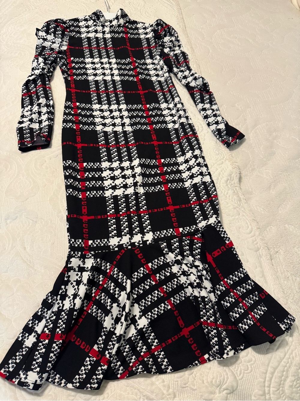 SHEIN Black White and Red Plaid Long Sleeve Mermaid Dress